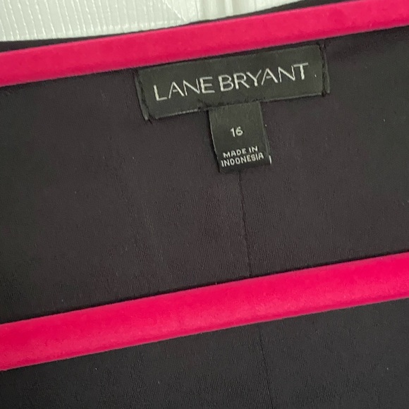 Get Holiday Party ready with this GORGEOUS TOP! Lane Bryant Metallic Top 🔥 - Picture 2 of 2